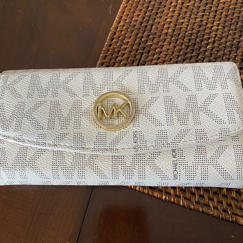 Michael Kors Large Wallet